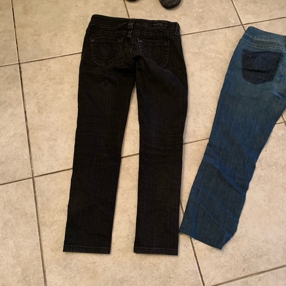 Jeans - Picture 2 of 3